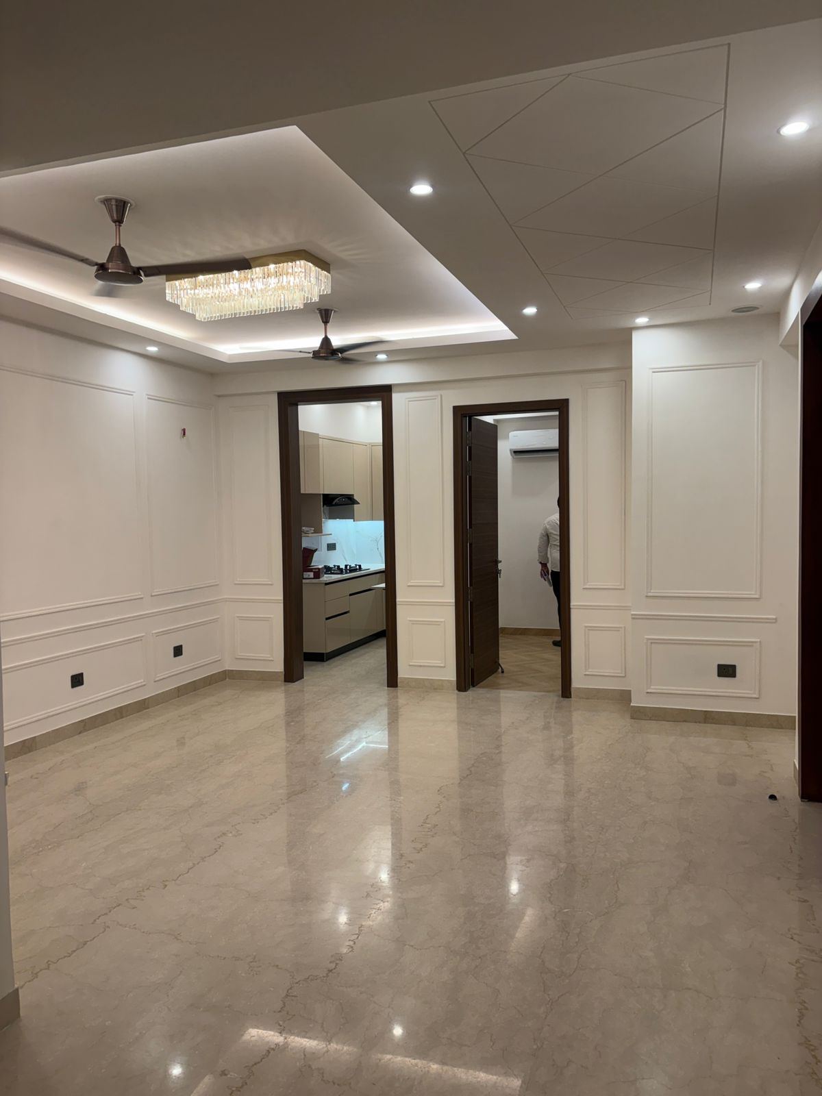 Trehan Floor - Sector 35 Sohna — photo 2